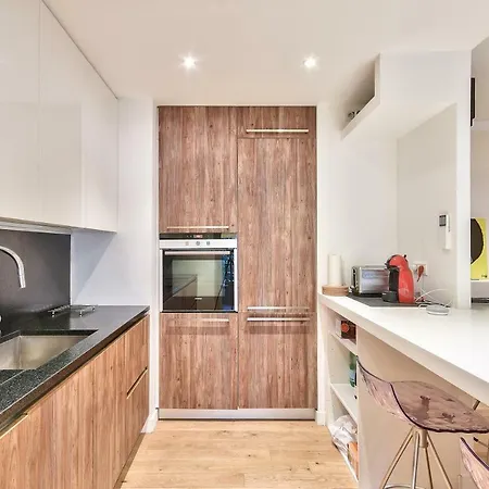 Beautiful Flat With Terrace And Parking- Apartamento